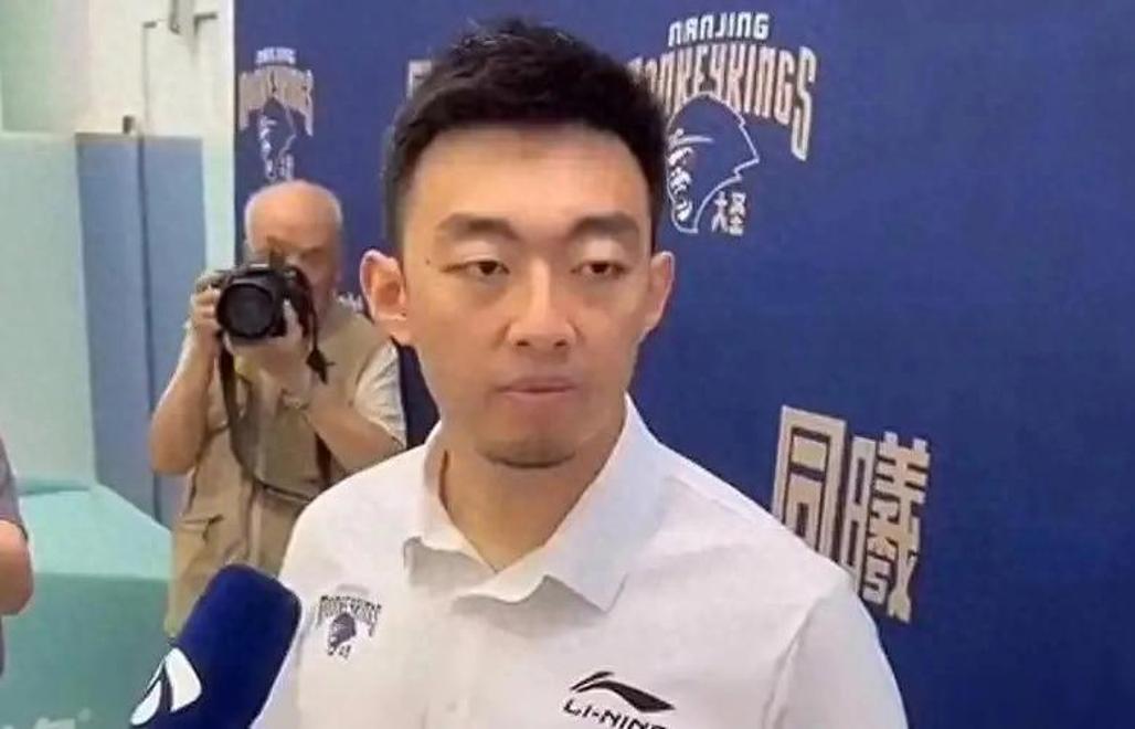 开云体育-同曦男篮官方：刘家成两年任期已满将不再担任球队总经理职务(刘家成篮球经纪人)
