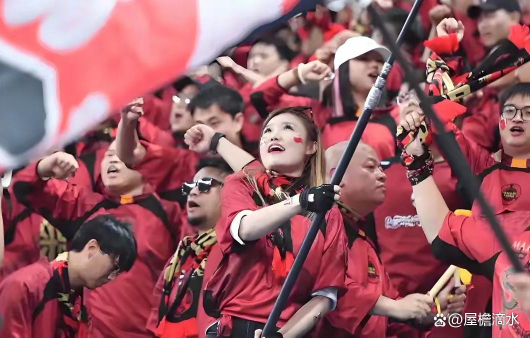 3-1！中国女足太强，冲击东亚冠军，宋凯督战，直播引热议的简单介绍