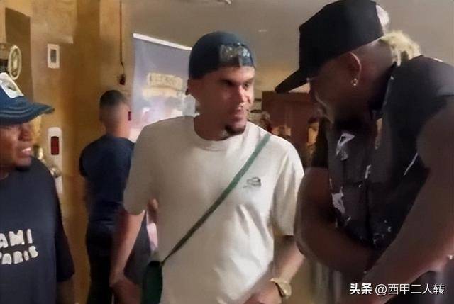 开云体育-包含迪亚斯缺席若塔葬礼参加网红活动后者曾在低谷时支持他的词条