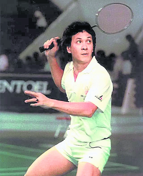 开云体育-游泳选手实力恢宏，印尼选手夺目问鼎
